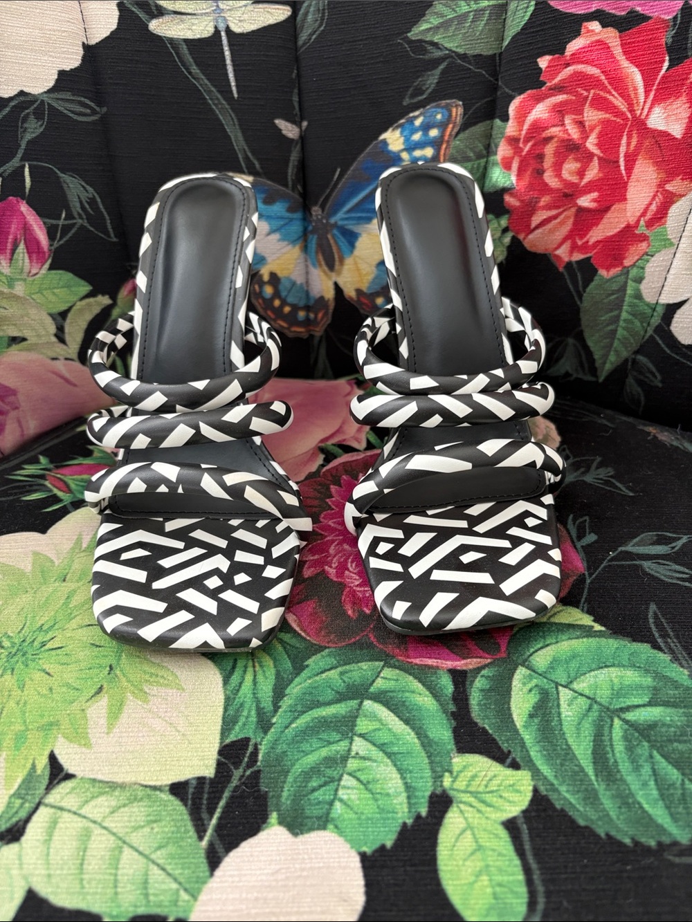 Missguided Black & White Geometric Strappy Slide Heels